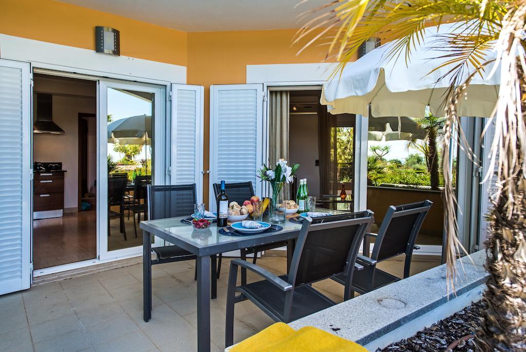 Aparthotel Foz Da Ria à Odiáxere Extérieur photo