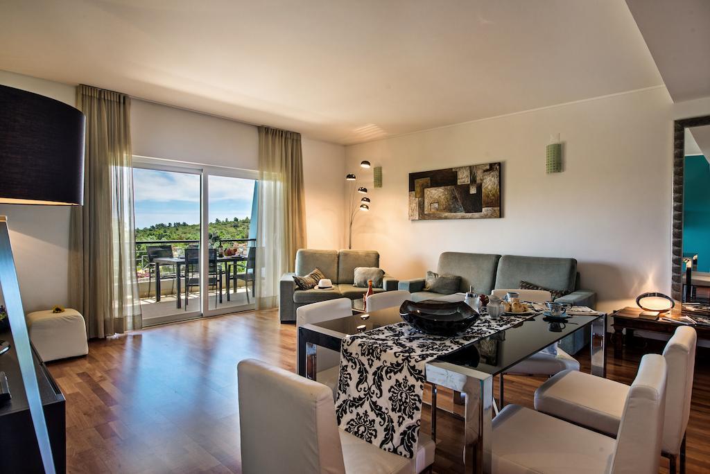 Aparthotel Foz Da Ria à Odiáxere Extérieur photo